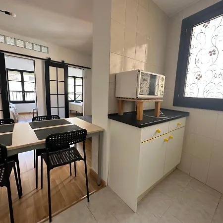 Apartamento Dos Torres Hobbiton- En El Corazón Del Casco Histórico