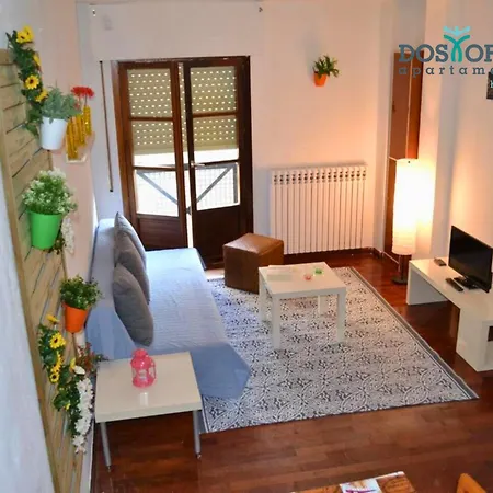 Dos Torres Hobbiton- En El Corazon Del Casco Historico Zaragoza