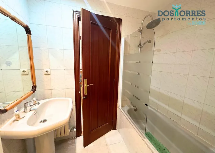 Dos Torres Hobbiton- En El Corazon Del Casco Historico Lägenhet