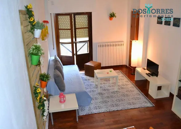 Dos Torres Hobbiton- En El Corazon Del Casco Historico Zaragoza